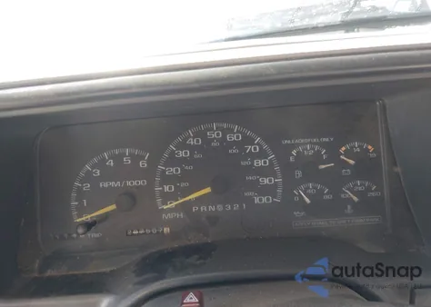 1999 Chevrolet Tahoe из США, поврежденный, VIN 3GNEC18R8XG231053